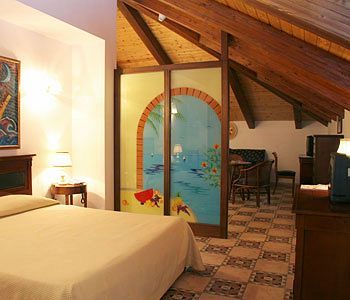 U' Bais Hotel 4*